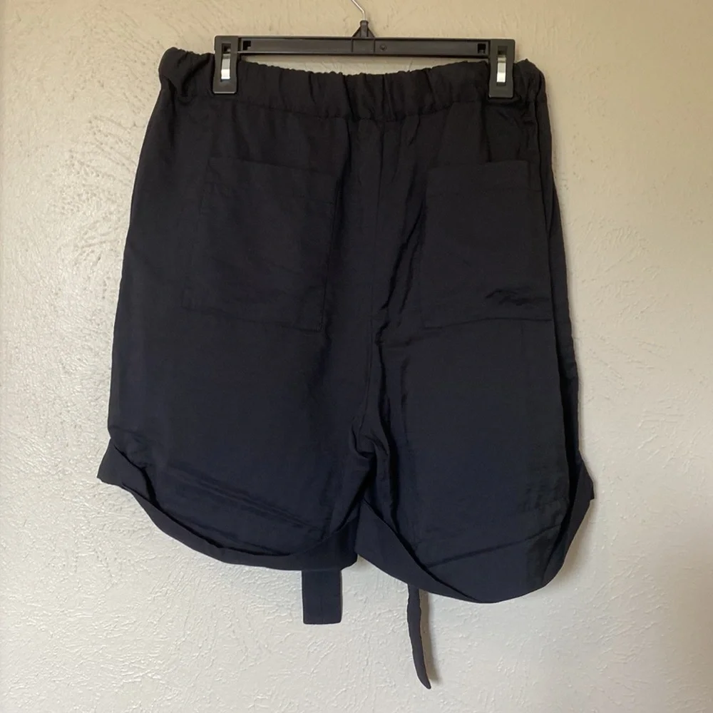 Chinti & Parker Black Shorts with Woven Rainbow Belt